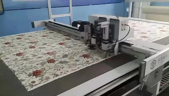 デジタル CNC ルーター、高精度振動ナイフカーペット切断機を工場出荷時の価格で提供